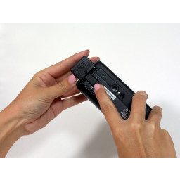 Замена батареи для Canon Vixia HF R600
